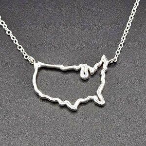 Sterling‎ Silver USA Outline Necklace, 18 Inch, Minimalist Map, 925, 1.75g